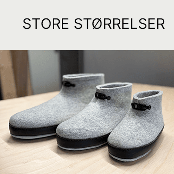 Tekst på burgunder bakgrunn. Ikon med et blad som symboliserer den naturlige og rene med Eco-tøflene. Disse tøflene er produsert i 100 % naturlige materialer, kun behandlet med vann og planteoljer. Leder til side med alle Eco-produktene til TOVA.